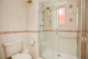 SHOWER ROOM- click for photo gallery